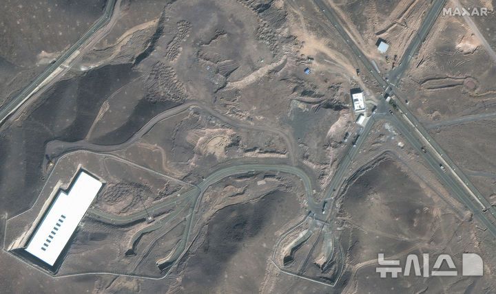 [AP/뉴시스] 막사르 테크놀로지가 지난 20일(현지 시간) 촬영한 이란 포르도 핵 시설 모습. (사진=뉴시스DB) 2025.06.22.