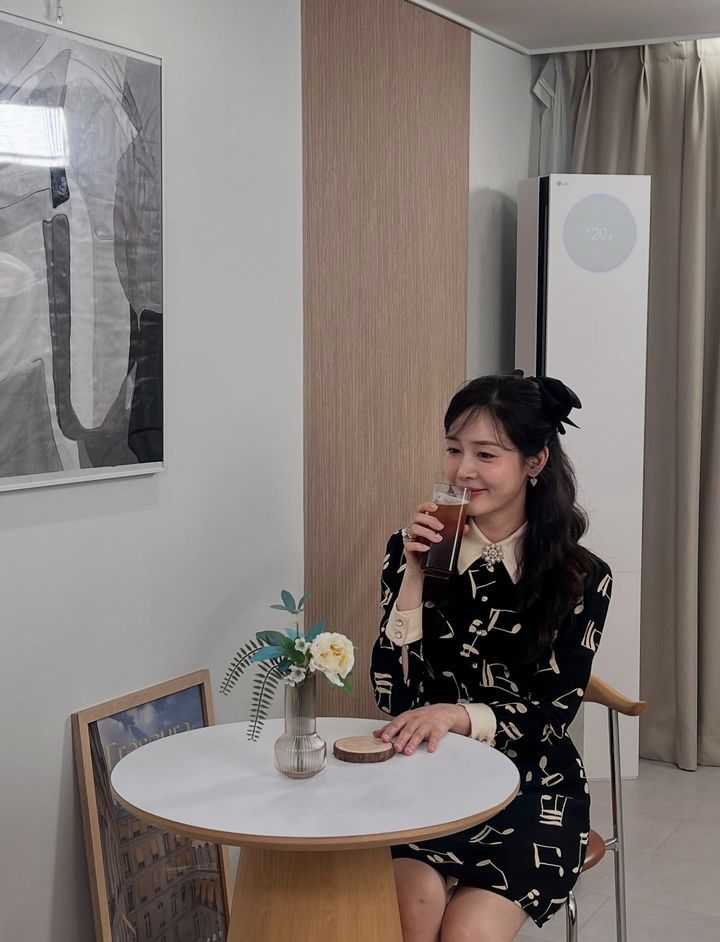 [서울=뉴시스] 성유리. (사진=성유리 인스타그램 캡처) 2025.06.26. photo@newsis.com *재판매 및 DB 금지