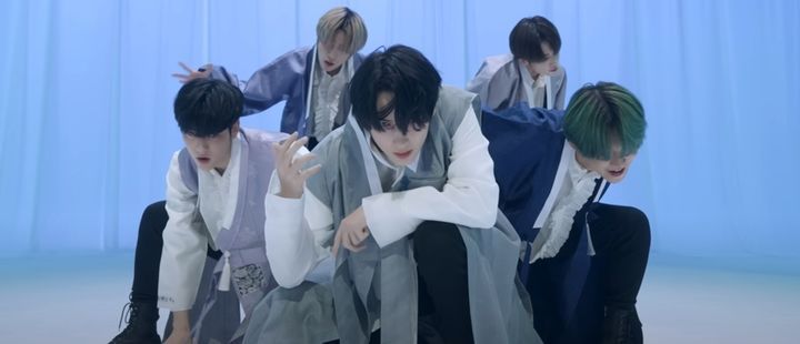 [서울=뉴시스] 투모로우바이투게더. (사진 = 빅히트 뮤직 제공) 2025.06.27. photo@newsis.com *재판매 및 DB 금지