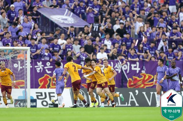 [안양=뉴시스]K리그1 광주 신창무 마수걸이 득점포. (사진=한국프로축구연맹 제공)