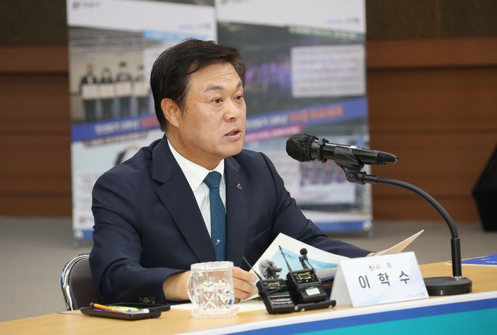 이학수 정읍시장. *재판매 및 DB 금지