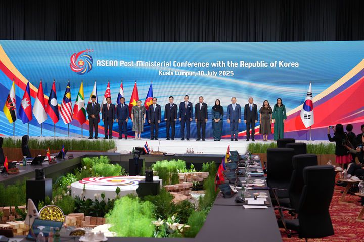 [쿠알라룸푸르=뉴시스]박윤주 외교부 제1차관은 10일 말레이시아 쿠알라룸푸르에서 개최된 제28차 한-아세안 외교장관회의에 공동의장 자격으로 참석했다. (사진=외교부 제공) 2025.07.10 *재판매 및 DB 금지