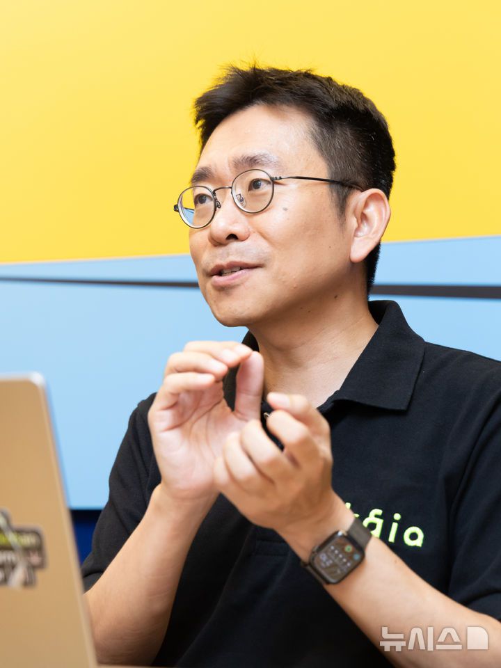 [서울=뉴시스] 황준선 기자 = 서상민 카이아 DLT 재단 의장이 14일 서울 강남구의 한 사무실에서 뉴시스와 인터뷰 하고 있다. 2025.07.14. hwang@newsis.com