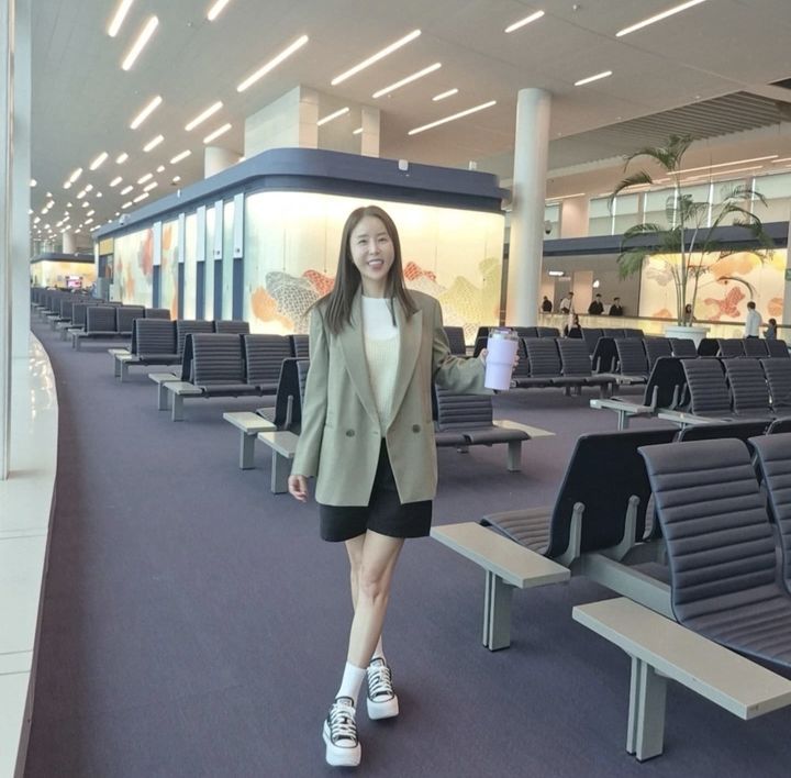 [서울=뉴시스] 신지. (사진=신지 인스타그램 캡처) 2025.08.02. photo@newsis.com *재판매 및 DB 금지