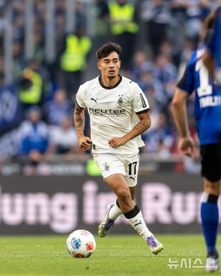 [서울=뉴시스] 독일 프로축구 분데스리가 보루시아 묀헨글라트바흐의 옌스 카스트로프. (사진=묀헨글라트바흐 SNS 캡처) *재판매 및 DB 금지