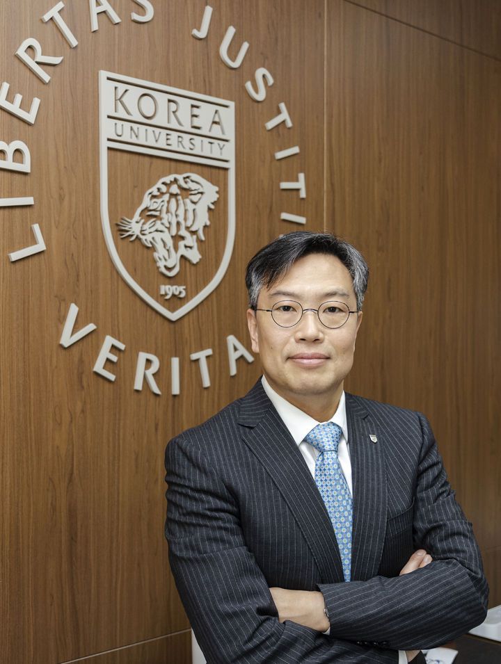 [서울=뉴시스] 고려대 입학처장 정환. (사진=고려대 제공) 2025.08.25. photo@newsis.com *재판매 및 DB 금지