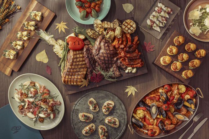 [서울=뉴시스] 카시아 속초 비스타, 가을 시즌 뷔페 메뉴(사진=카시아 속초 제공) *재판매 및 DB 금지