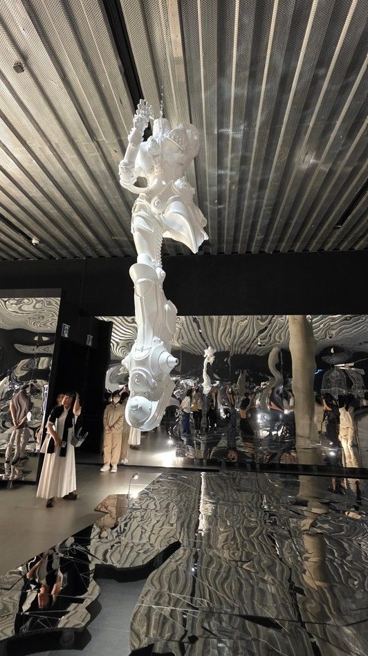 [사진=박현주미술전문기자]블랙박스 이불의  '태양의 도시 II'전시 전경 *재판매 및 DB 금지