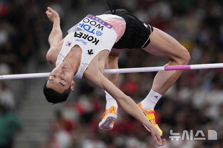 [도쿄=AP/뉴시스] 한국의 우상혁. 2025.09.14.