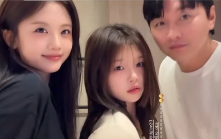 [서울=뉴시스] 이동국이 딸 재시, 설아와 함께 다정하게 포즈를 취하고 있다. (사진=이수진 인스타그램 캡처) 2025.10.14. photo@newsis.com *재판매 및 DB 금지