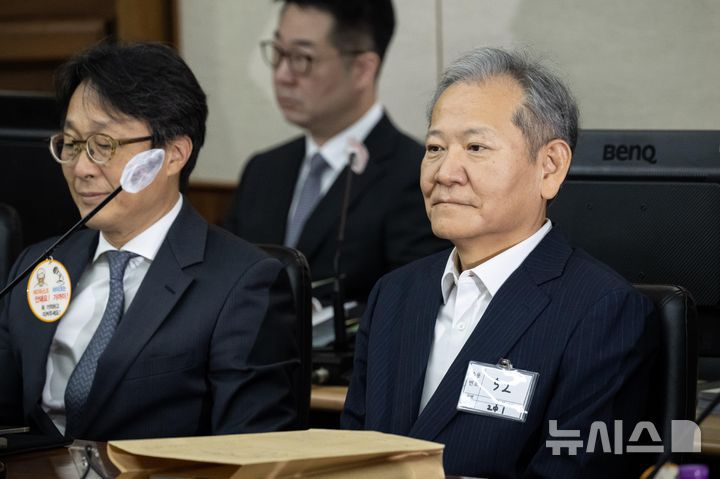 [서울=뉴시스] 사진공동취재단 = 사진은 이상민 전 행정안전부 장관. 2025.10.17. photo@newsis.com