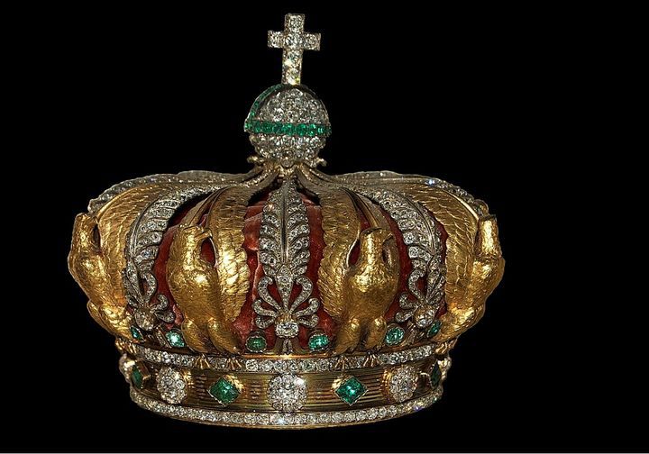 [서울=뉴시스] 19일 프랑스 파리 루브르 박물관 절도 사건에서 도난당했다가 회수한 나폴레옹 3세의 아내인 유제니 황후의 왕관.(출처: 위키피디아) 2025.10.20.  *재판매 및 DB 금지