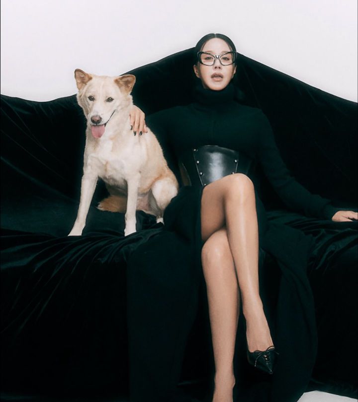 [서울=뉴시스] 가수 겸 배우 엄정화. (사진=엄정화 인스타그램 캡처) 2025.11.05. photo@newsis.com *재판매 및 DB 금지