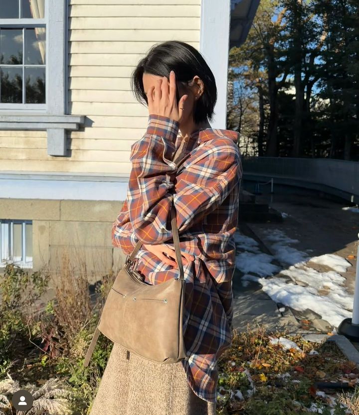 [서울=뉴시스] 배우 권나라. (사진=권나라 인스타그램 캡처) 2025.11.17. photo@newsis.com *재판매 및 DB 금지