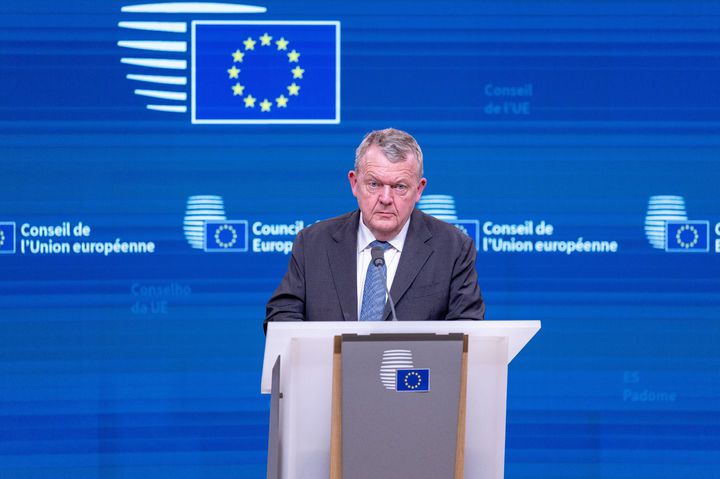 [브뤼셀=AP/뉴시스]라르스 로케 라스무센 덴마크 외무장관이 지난해 11월 24일(현지 시간) 벨기에 브뤼셀에서 열린 유럽연합(EU) 외무장관 회의 후 기자회견에서 발언하고 있다. 2026.01.22.