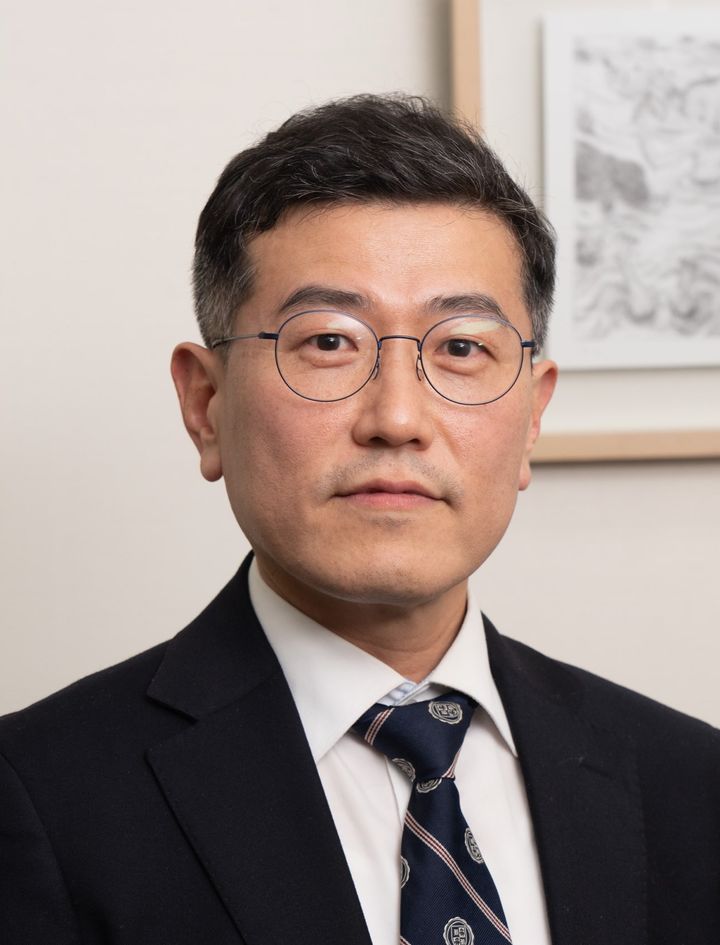 [서울=뉴시스] 류신환 방송미디어통신위원회 비상임위원 (사진=대통령실 제공) *재판매 및 DB 금지