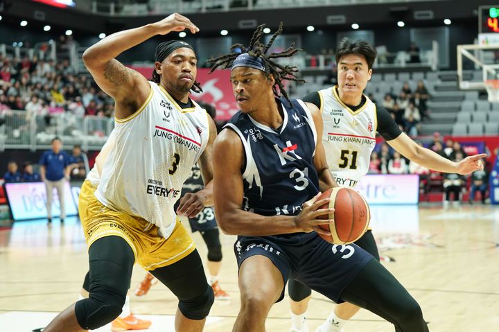 [서울=뉴시스] 프로농구 수원 KT 아이재아 힉스. (사진=KBL 제공 *재판매 및 DB 금지