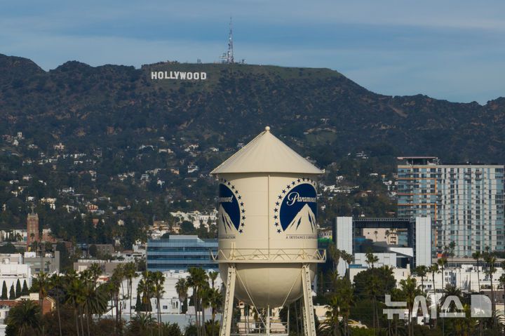 [AP/뉴시스] 로스앤젤레스 내 파라마운트 픽처스 앞 워터타워
