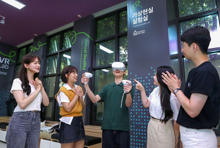 [대전=뉴시스] 한남대학교 학생들이 교내 첨단시설에서 다양한 실습으로 미래 인재로 성장하고 있다. (사진=한남대 제공) 2025.12.26.  *재판매 및 DB 금지