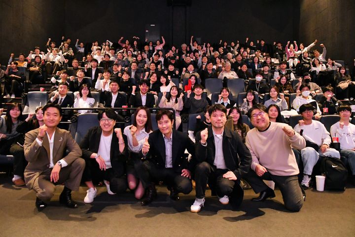 [서울=뉴시스] 바둑 영화 '승부', 누적 관객 214만명 달성. (사진=한국기원 제공) *재판매 및 DB 금지