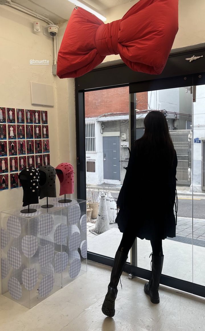 [서울=뉴시스] 배우 한효주. (사진=한효주 인스타그램 캡처) 2025.12.29. photo@newsis.com *재판매 및 DB 금지