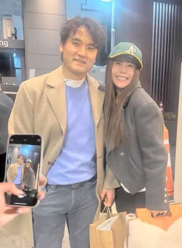 [서울=뉴시스] 박찬호, 이윤미. (사진=이윤미 인스타그램 캡처) 2025.12.30. photo@newsis.com *재판매 및 DB 금지