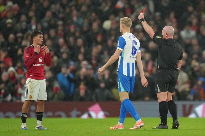 [맨체스터=AP/뉴시스]맨유 레이시 퇴장. 2025.01.11.