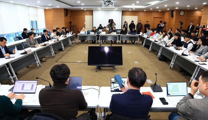 [세종=뉴시스] 사진은 송미령 농림축산식품부 장관이 12일 정부세종청사에서 출입기자단 정례 간담회를 열고 발언하고 있는 모습. (사진=농식품부 제공) 2026.01.12. photo@newsis.com *재판매 및 DB 금지