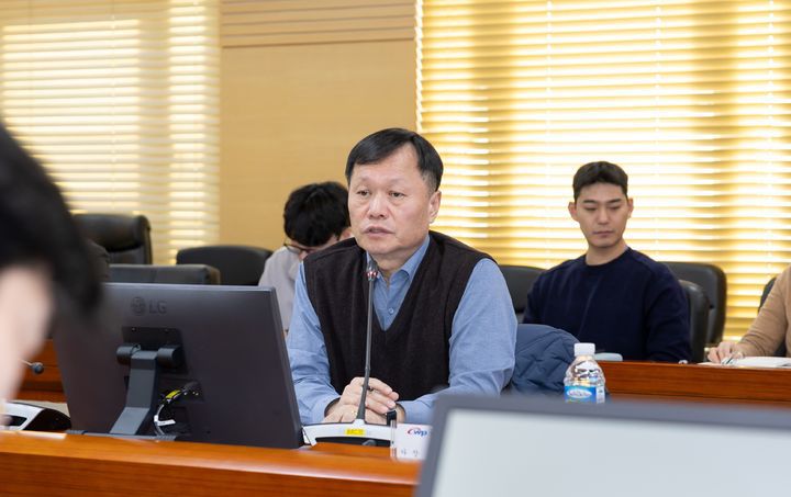 [세종=뉴시스] 한국서부발전은 14일 충남 태안 본사에서 재생에너지 사업 추진 방향 토론회를 개최했다고 밝혔다. (사진=서부발전 제공) 2026.01.14. photo@newsis.com *재판매 및 DB 금지