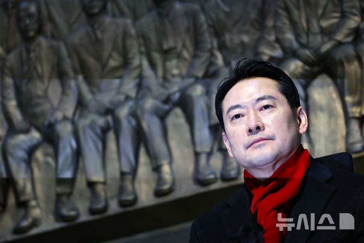 [서울=뉴시스] 김명년 기자 = 장동혁 국민의힘 대표가 15일 오후 서울 여의도 국회에서 '민주당의 공천 뇌물·통일교 게이트 특검 수용'을 촉구하는 단식농성하고 있다. 2026.01.15. kmn@newsis.com