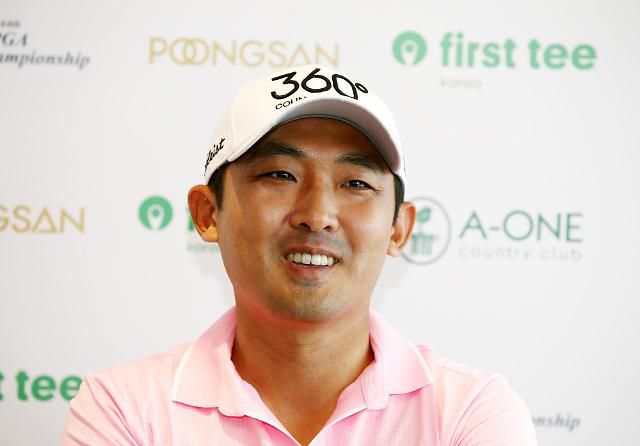 박준원의 미소.