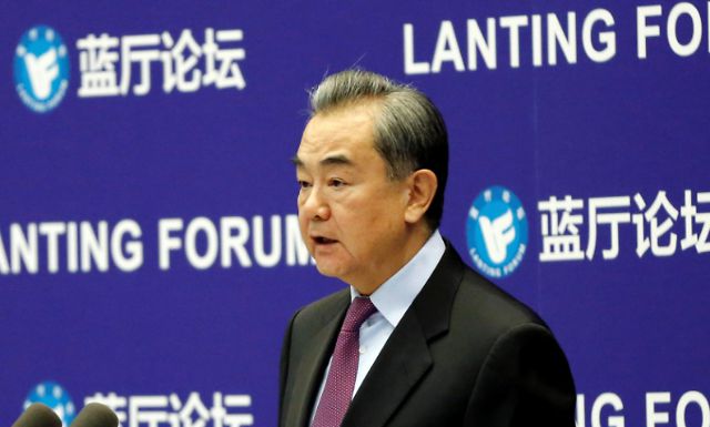 왕이 중국 외교담당 국무위원 겸 외교부장