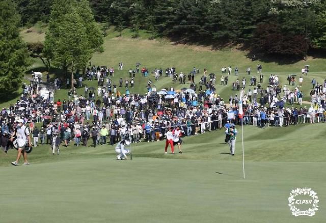 2년 만에 대회장 찾은 갤러리.