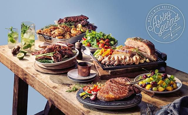 애슐리퀸즈 관련 사진