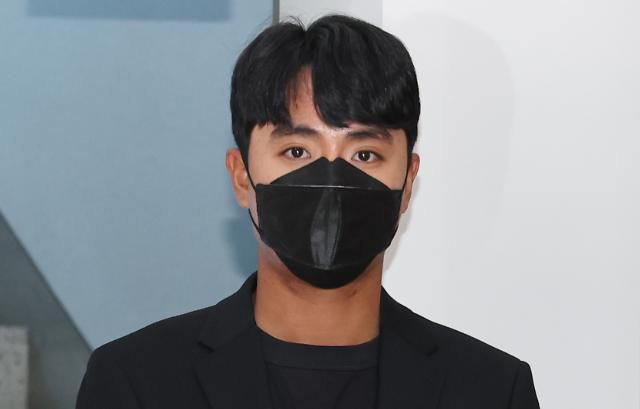 상벌위 출석하는 김한별.