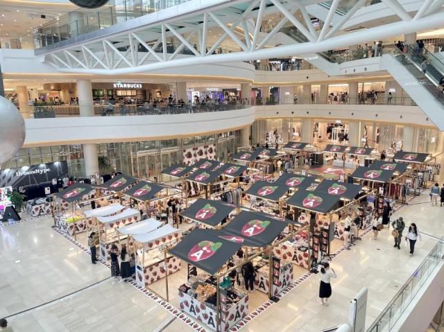 타임스퀘어 아트리움 '에이랜드' 할인 행사. [사진=경방 타임스퀘어]