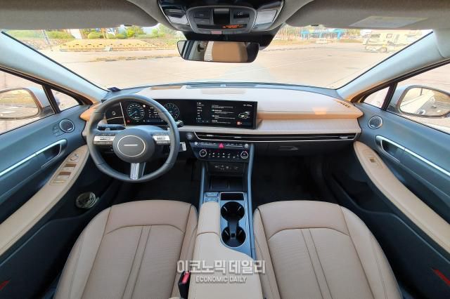 현대차 '쏘나타 디 엣지' 실내[사진=성상영 기자]