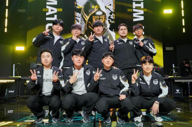 3연승을 내달리면서 플레이오프 진출을 확정한 젠지