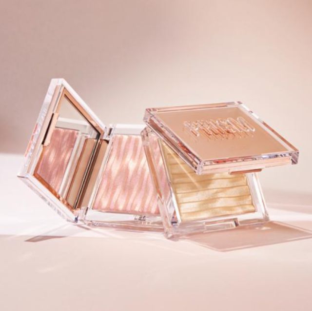 Clio's hilighter/ Courtesy of Olive Young