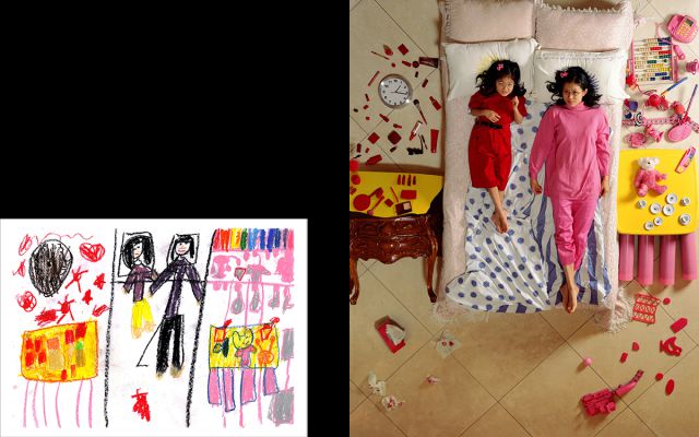 정연두(b. 1969) 〈낮잠〉 2004 C-print, pigment inkjet print Image (framed): 150 x 125 cm Drawing (framed): 52 x 39 cm Courtesy of the artist and Kukje Gallery 이미지 제공: 국제갤러리