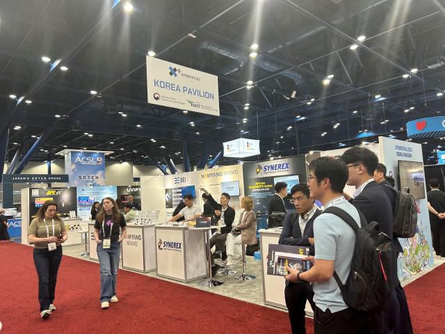 KOTRA와 항공안전기술원은 19~22일(현지시간) 미국 휴스턴에서 열린 세계 최대 무인이동체 전시회 '엑스포넨셜(Xponential)'에 한국관을 구성하고, 미국 시장 진출을 위한 수출상담회를 개최했다. 전시장 내 한국관의 모습. [사진=KOTRA]