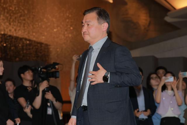 노태문 삼성전자 DX부문장 직무대행 사장이 30일 오후 서울 중구 신라호텔에서 열린 '2025 삼성호암상 시상식'에 참석하고 있다.[사진=아주경제DB]