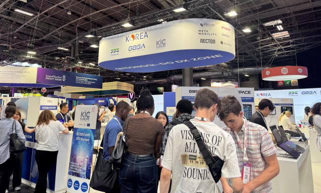 경기도경제과학진흥원이 11~14일(현지시간) 프랑스 파리에서 열린 유럽 최대의 스타트업 행사인 ‘비바 테크(Viva Tech) 2025’에 경기도 DX존을 운영하고 있다. [사진=경과원]