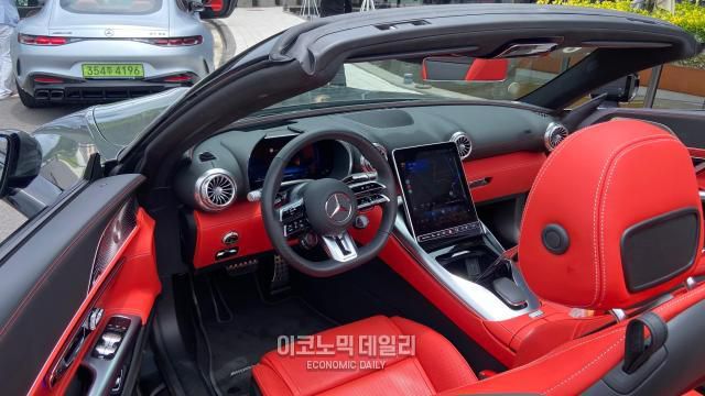 메르세데스-벤츠 AMG SL 43 내부[사진=김지영 기자]