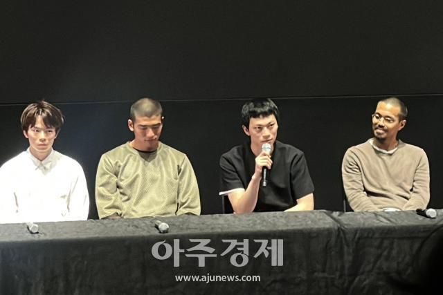 주연 배우 하야시 유타(왼쪽부터) 히다카 유키토, 쿠리하라 하야토, 네오 소라 감독 [사진=최송희 기자]
