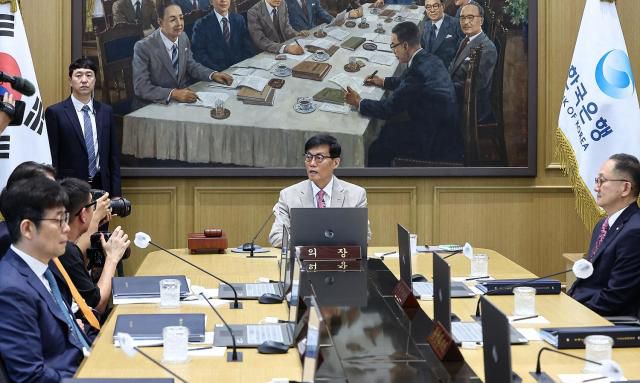 이창용 한국은행 총재 금융통화위원회. [사진=사진공동취재단]