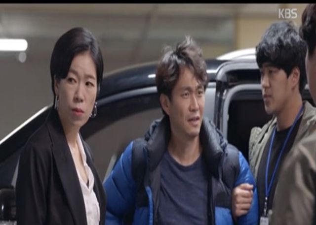 염혜란(왼쪽)과 오정세 [사진=KBS 2TV '동백꽃 필무렵' 방송화면]