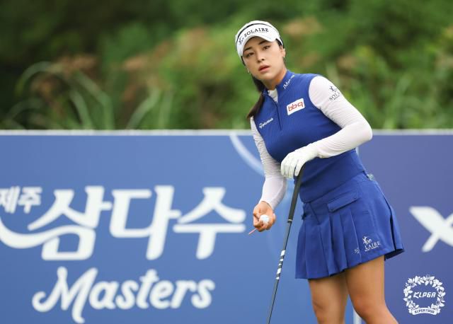 윤이나는 한국여자프로골프(KLPGA) 투어 제주삼다수 마스터스에서 이다연과 함께 공동 3위(최종 합계 17언더파 271타)로 대회를 마무리했다. [사진=KLPGA]
