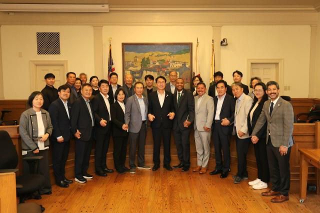 [사진=정명근 시장 SNS]