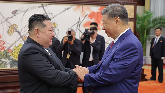 전승절 80주년 열병식 참석을 위해 중국을 방문한 김정은 북한 국무위원장이 4일 오후 시진핑 중국 국가주석과 양자회담을 개최했다고 조선중앙통신이 5일 이에 대해 보도했다. [사진=연합뉴스]